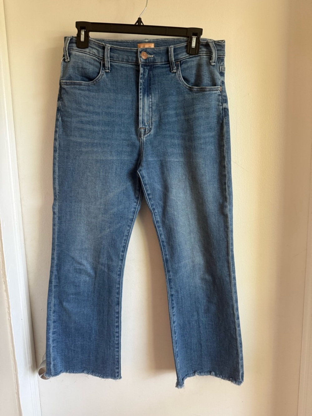 MOTHER Cropped Ankle Straight Jeans in Medium Blue